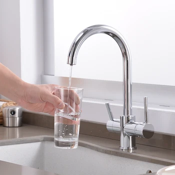 360 Laipsnių Sukimosi žalvario gerti filtruotą vandenį virtuvės maišytuvas Lenkimo&Dvivietis stačiu kampu&stačiu kampu Maišytuvas Virtuvės kriauklė bakstelėkite