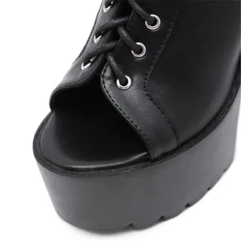 2020 m. aukštos kokybės moterų batai naujas stilius sandalai Martin batai trumpi batai 14cm storio aukšto kulno vandeniui platforma 5CM mados