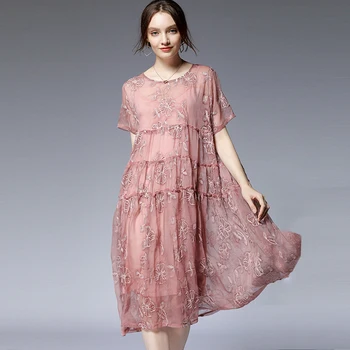 Moterų prarasti kratinys Išsiuvinėti dviejų dalių suknelė trumpomis rankovėmis įgulos kaklo didelis dydis mados Elegantiška suknelė rožinės spalvos, permatomas suknelė
