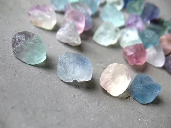 Gamtos Fluorito Grubus Gydymo Akmuo Žalia Mėlyna Spalvinga Mineralinių Kristalų 