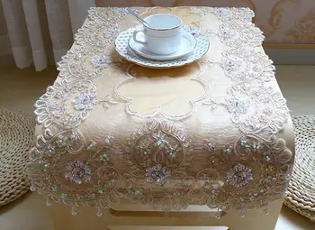 Prabangus aukso china Siuvinėjimo lova Stalo Runner audinio danga valgomasis Nėrinių arbatos, kavos staltiesė Placemat Kalėdų, Vestuvių dekoras
