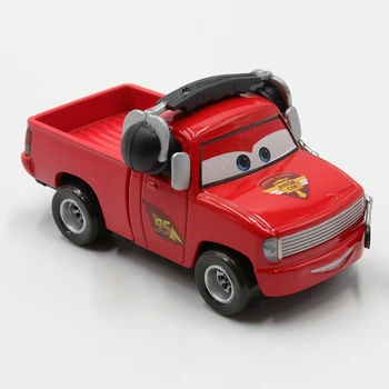 Disney Pixar Automobilių Pikapas Versija Žaibas McQueen Su Laisvų Rankų Įranga Diecast Metal Modelis Lydinio Žaislai Automobilių Naujųjų Metų Dovana Vaikams