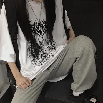 Japonija Naujų Vaikinų Harajuku Moterų tshirts Mados marškinėliai Kpop Kietas Naują hip-hop, punk Kietas streetwear tees Juoda Laisvi Marškinėliai