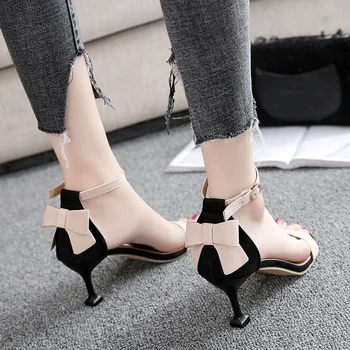 Vasarą nauju moterų sandalai korėjos versija laukinių mados aukšti kulniukai studentų laisvalaikio sandalai