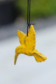 Geltona Hummingbird Ketaus Vėjo Varpelių Europos Namų Sodo Dekoro Derliaus Metalo Paukščių Kabinti Vėjo Bell Rankų Darbo Geležies Vėjo Varpelių